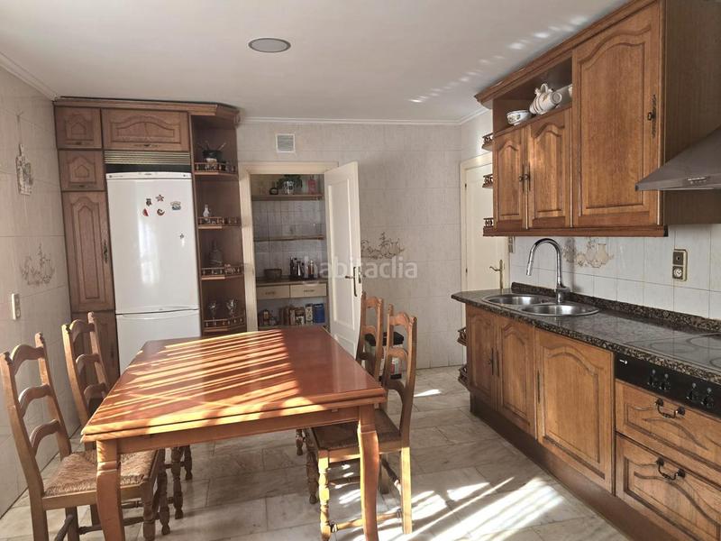 Foto 533f5ef3-d787-4eb7-b81a-44dd53f73ba7. Casa con riscaldamento parcheggio in La Almozara Zaragoza