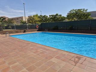 Appartement  Vía hispanidad. Piso a reformar en plena vía hispanidad