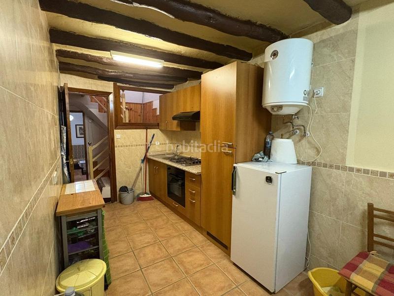 Foto 15f696df-e909-4bdd-ab95-dcf8433dbca6. Casa  de pueblo a la venta ! en Ayerbe