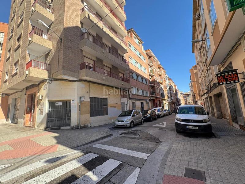 Foto 379bf36b-41d7-447a-ac3d-40cf27924a89. Planta baixa amb calefacció a Las Delicias Zaragoza