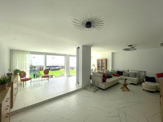 Reihenhaus in La Paz. Se vende adosado completamente reformado