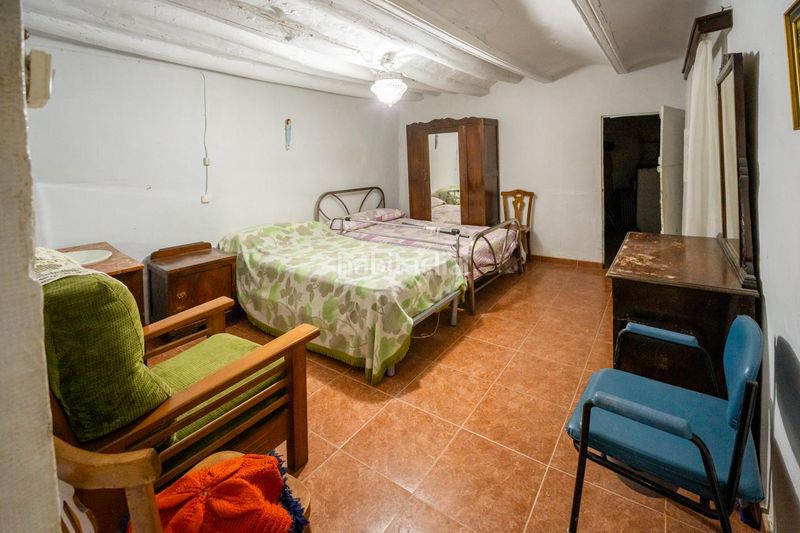 Foto a8e5d637-d8fd-4387-9bc9-94d07cbacf1e. Casa amb calefacció aparcament a Paniza