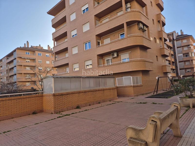 Foto 75a22dde-70e4-49c1-afa9-5870bd8fb19c. Pis amb calefacció aparcament a Valdefierro Zaragoza
