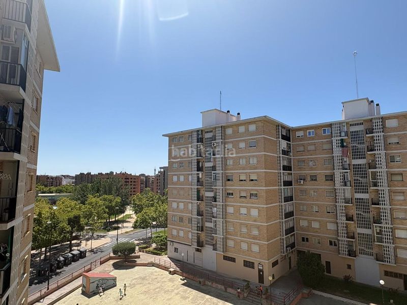 Foto 1b8fa684-30c0-4659-9d73-888da0c17990. Pis amb calefacció aparcament a Parque Palomar - Bombarda Zaragoza