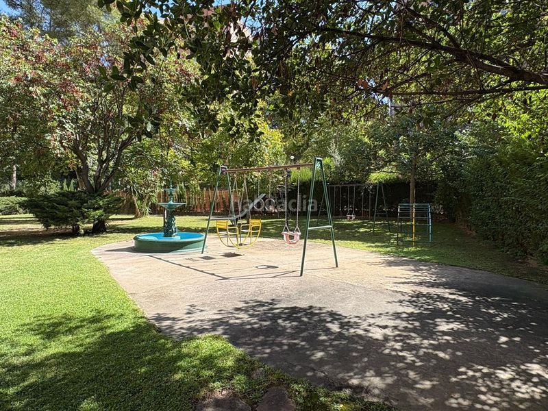 Foto d347e63d-d4ca-4f54-9b4b-0cbebe167b0d. Etagenwohnung mit heizung parking in Parque Palomar - Bombarda Zaragoza