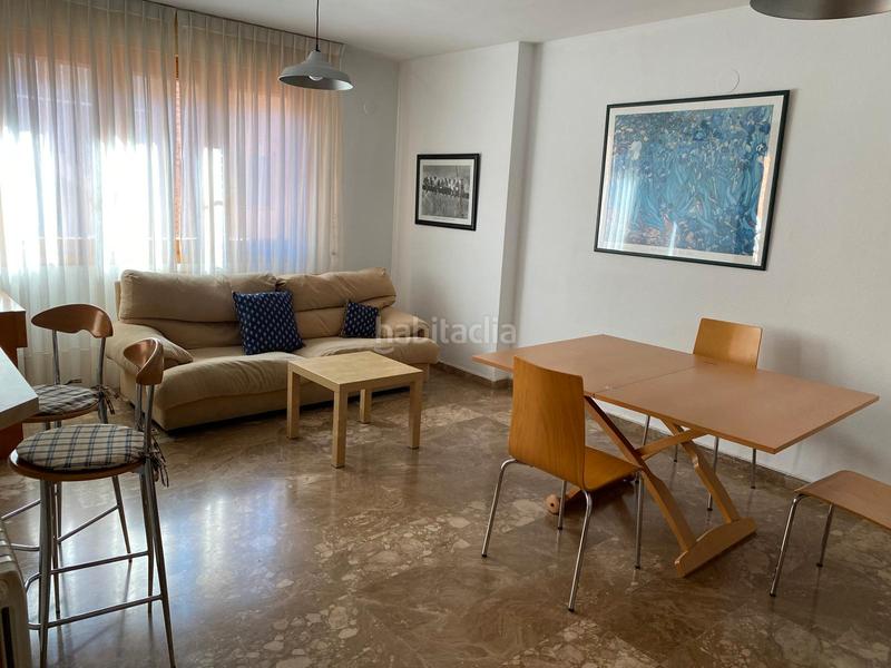 Foto b2eefda0-7f6a-4d59-9d87-8a75dad4bf45. Location appartement avec chauffage parking dans Parque de los Cineastas Zaragoza