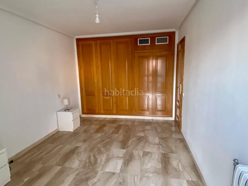 Foto 75e2926e-2581-4363-bd41-0467a1cd8fed. Location appartement avec chauffage parking dans Doctor Cerrada Zaragoza