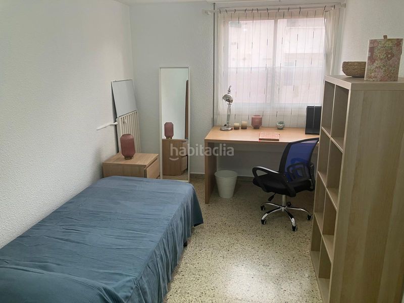 Foto a5b5a801-dfaa-4cab-b813-118f1ab5aaba. Miete etagenwohnung mit heizung in Universidad San Francisco Zaragoza