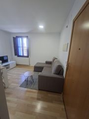 Miete Etagenwohnung in Arrabal