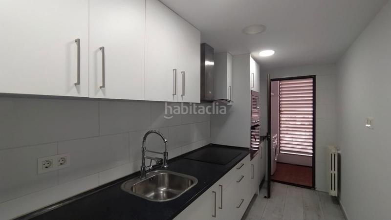Foto 3577d490-f187-40d9-92d9-4c7efd1c7004. Alquiler piso calle cádiz, reformado calefacción incluida. en Zaragoza