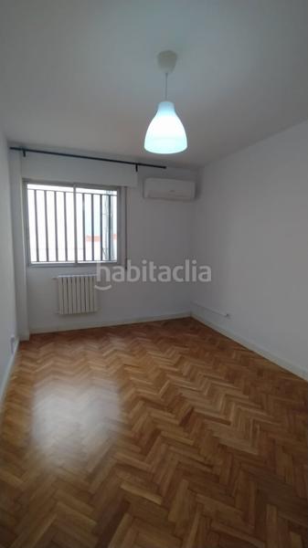 Foto c02630ac-e726-4475-8320-1106a9840dd3. Alquiler piso calle cádiz, reformado calefacción incluida. en Zaragoza