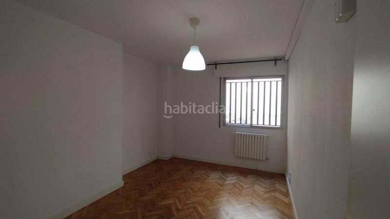 Foto d90bea15-6adf-4119-a6f8-aaf585389f6d. Alquiler piso calle cádiz, reformado calefacción incluida. en Zaragoza