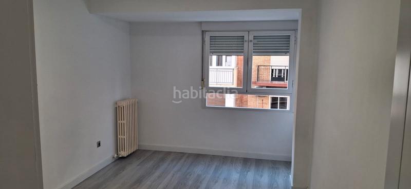 Foto b300726c-d764-4ce1-839b-c5a9fbc6cc01. Location appartement avec chauffage dans La Granja Zaragoza