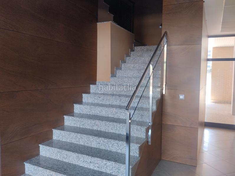 Foto 210f08ca-223d-419b-8e28-d2f4b5dbd580. Lloguer pis amb calefacció aparcament piscina a Miralbueno Zaragoza