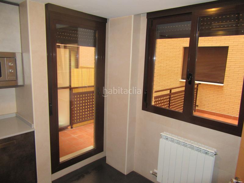 Foto 72b9bf3a-4ae0-4cc5-aec6-3b6cbafe3279. Miete etagenwohnung mit heizung parking pool in Miralbueno Zaragoza