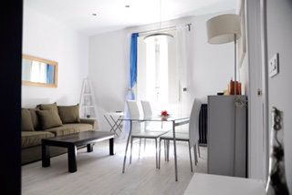 Location Appartement  Calle de antonio candalija. Apartamento excepcional amueblado junto calle alfonso.