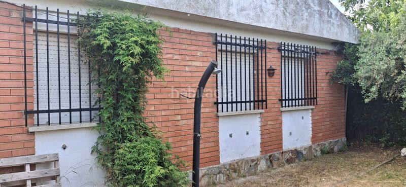 Foto e50d0fba-8263-44a1-b850-ffbb74a28b81. Xalet amb xemeneia calefacció piscina a Cadrete
