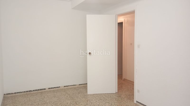 Foto e935177f-c0b2-4dd6-a0c0-39d2ee3858dc. Pis amb calefacció aparcament a Pinares de Venecia Zaragoza