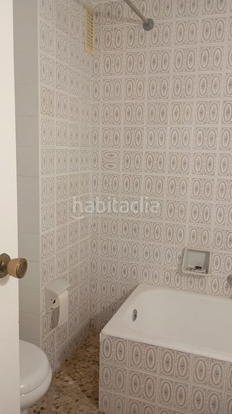Foto faff36f5-cb1e-4ec7-8e3b-f8c2de91d3aa. Pis amb calefacció aparcament a Pinares de Venecia Zaragoza