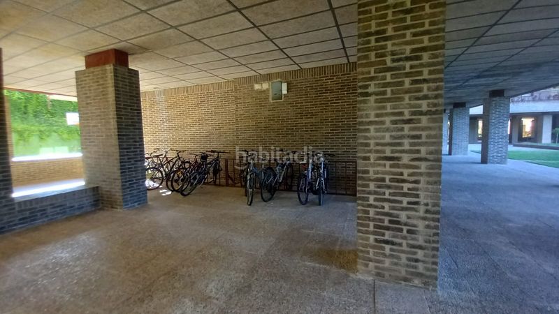 Foto 5d7813e1-5b2c-400a-a7db-1b451abd05ab. Lloguer pis amb calefacció aparcament piscina a Casablanca Zaragoza