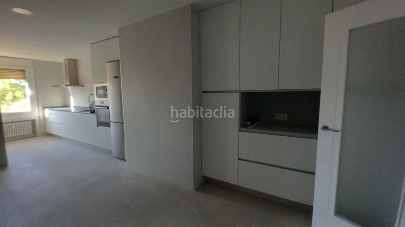 Foto f6dffd9c-9211-4d29-b2f5-3cfe7df32a4d. Lloguer pis amb calefacció aparcament piscina a Casablanca Zaragoza