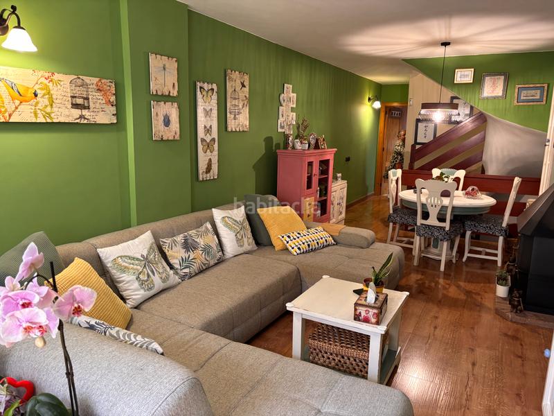 Foto 7c911e38-aa51-45a8-9fd0-4a63ab8d54e3. Semi detached house with parking in La Laguna San Cristóbal de La Laguna