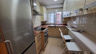 Location Appartement  Calle montejurra. Zona 4 caminos con 3 habitaciones 2 baños
