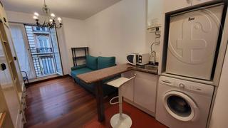 Lloguer Pis  Calle marcelino sanz de sautuola. Apartamento loft en el centro de santander – luminoso y amueblad