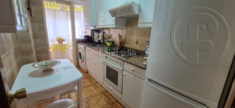 Foto 123e099f-72db-4d32-ba63-a3f5838e639f. Miete etagenwohnung mit heizung in Los Castros Santander