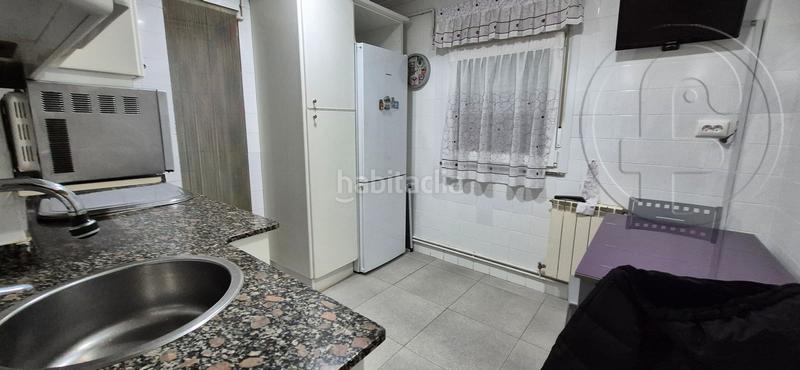 Foto 95078b01-a54e-4b45-bbfb-25e7864c20be. Rent flat with heating in Los Castros Santander