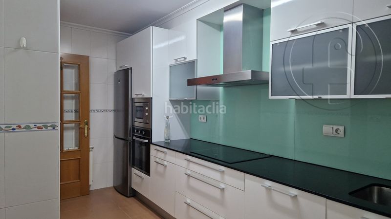 Foto a81ee12e-d901-4751-88b3-f62903d7e043. Lloguer pis amb calefacció aparcament a Peñacastillo - Nueva Montaña Santander