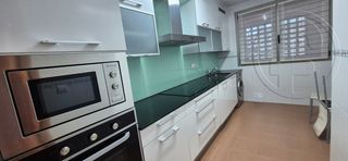 Lloguer Pis  Calle francisco tomás y valiente. Piso de 3 habitaciones con garaje junto a el corte inglés