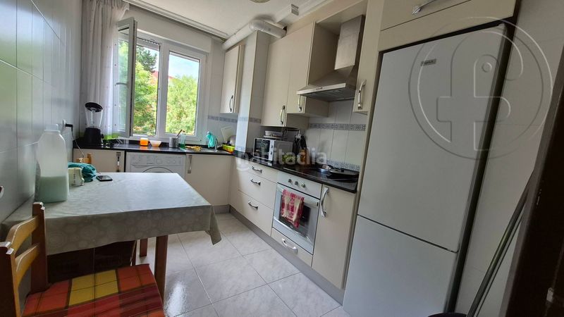 Foto 3628a9d1-331e-42c1-8da8-2824743270f6. Rent flat with heating in Los Castros Santander