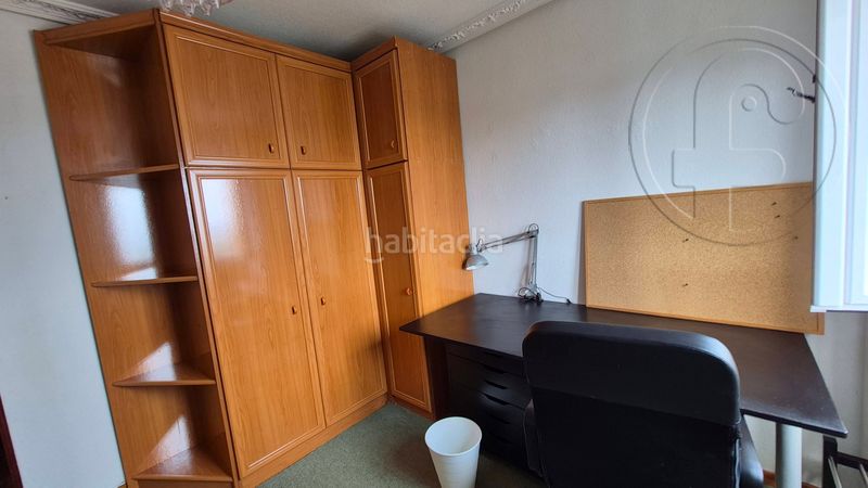 Foto 3e2fb106-df14-4771-9289-71abfc531ead. Rent flat with heating in Los Castros Santander