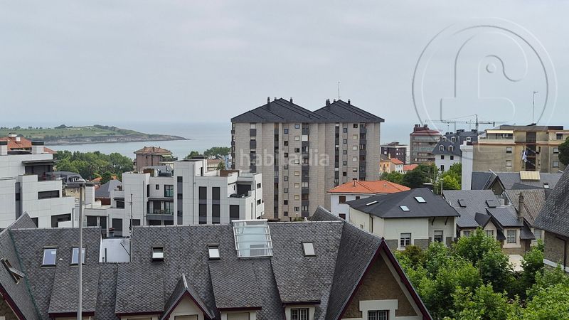 Foto d350c469-7230-496e-873f-d47a2c54a65d. Rent flat with heating in Los Castros Santander