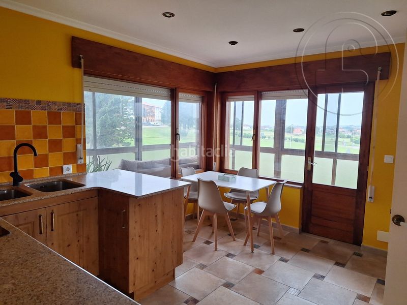 Foto 6c48c5cc-6500-46e2-a883-a788190e85e5. Rent flat with heating parking in Liencres Piélagos