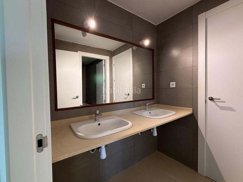 Foto 44293e2a-7a90-4aad-a1f3-43ca0cbcf722. Lloguer xalet amb aparcament piscina a Vilanova del Vallès