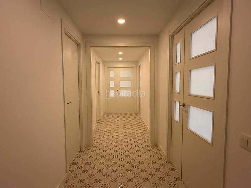 Foto a8f8375e-1a5f-47cb-a1f8-e5f22b2fe961. Lloguer xalet amb aparcament piscina a Vilanova del Vallès