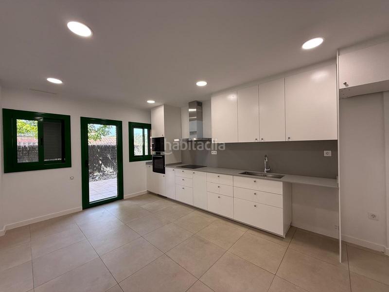 Foto 7b49e611-f4ce-4d3d-8eb4-a830e94f478d. Location chalet avec parking piscine dans Vilanova del Vallès