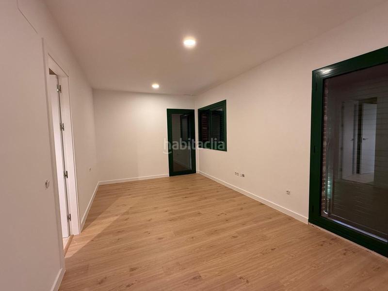 Foto c9f68fd9-726e-4b15-8b41-13c1d9b40ca2. Location chalet avec parking piscine dans Vilanova del Vallès