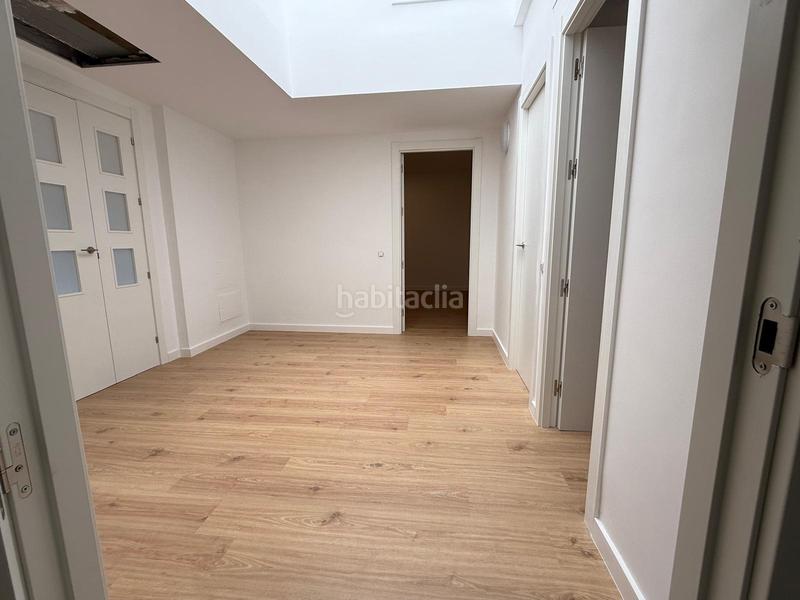 Foto fbe732a7-0927-40cc-922a-9b6d4e2f7e92. Location chalet avec parking piscine dans Vilanova del Vallès