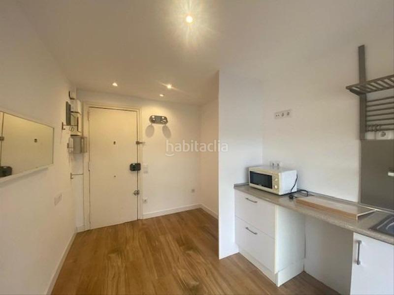 Foto 4bb130d9-8253-404d-adee-c9c5d821814e. Alquiler estudio  reformado con 1 habitacion en El Clot en Barcelona