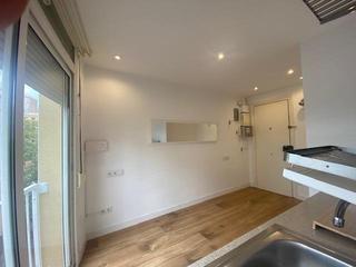 Miete Studiowohnung  Carrer d'hernán cortés. Estudio reformado con 1 habitacion en el clot