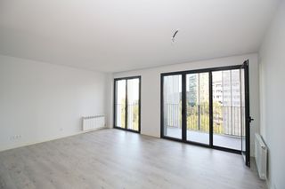 Rent Flat  Pallars. Fantástico piso  en provençals del poble nou