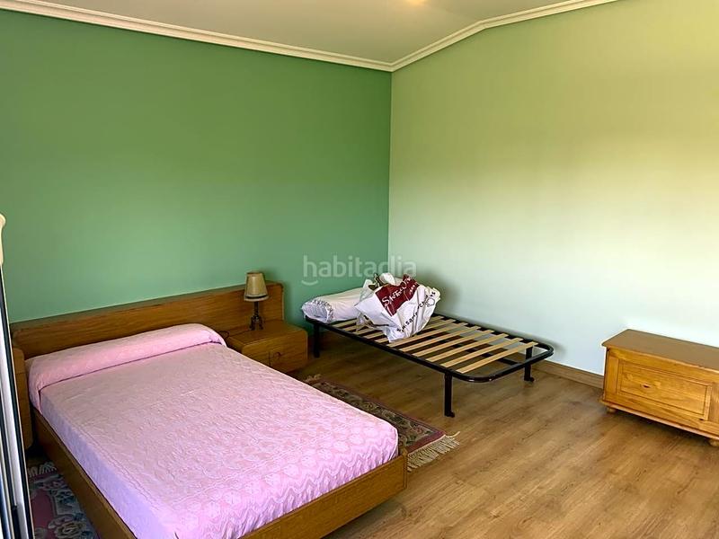 Foto df144ee5-f06d-4389-a54c-d2f74c8c4c47. Casa amb calefacció aparcament a Avenida Madrid Logroño