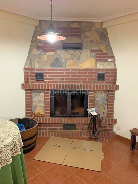 Foto 43eb831e-6424-481f-8f52-d5d3c23c9ac1. Casa amb calefacció aparcament a Avenida Madrid Logroño