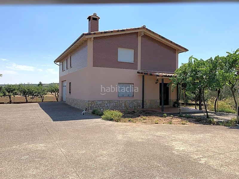 Foto 4efc0488-8633-4c74-8eaf-9dae10479f2e. Casa amb calefacció aparcament a Avenida Madrid Logroño