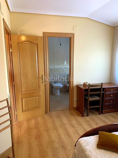 Foto 795c0804-c97b-4847-9b51-b526330032a3. Casa amb calefacció aparcament a Avenida Madrid Logroño