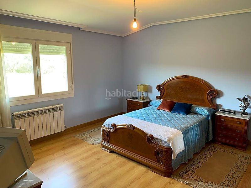 Foto a96aea6b-dbf5-43c5-8d91-46d5805c71f9. Casa amb calefacció aparcament a Avenida Madrid Logroño