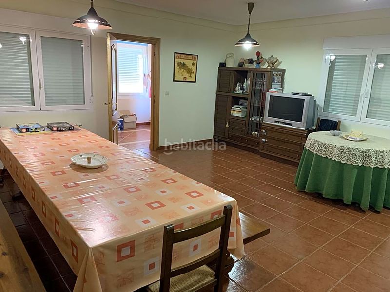 Foto b018ef2d-d8a8-46c0-9c64-caff37bf0092. Casa amb calefacció aparcament a Avenida Madrid Logroño
